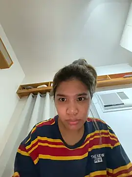 Snapshot of Avery_69 chatting on 02/07/26, 11:36 Avery 69 online show from 02/07/26, 11:36