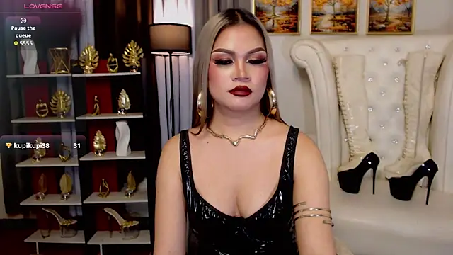 PrettyCockAthena online show from 06/05/26, 06:52