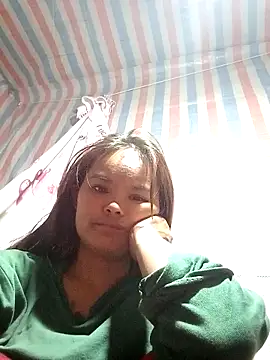 Snapshot of Luminana chatting on 02/25/26, 02:54 Luminana online show from 02/25/26, 02:54