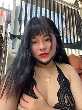 Lewd couple online show from 05/22/26, 02:30