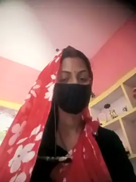 BIG QWEEN NO1 online show from 02/11/26, 07:35