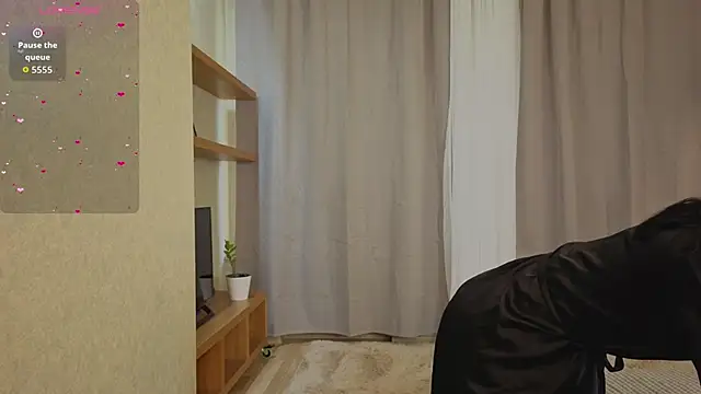 Snapshot of NikkyBee_ chatting on 03/14/26, 08:53 NikkyBee online show from 03/14/26, 08:53