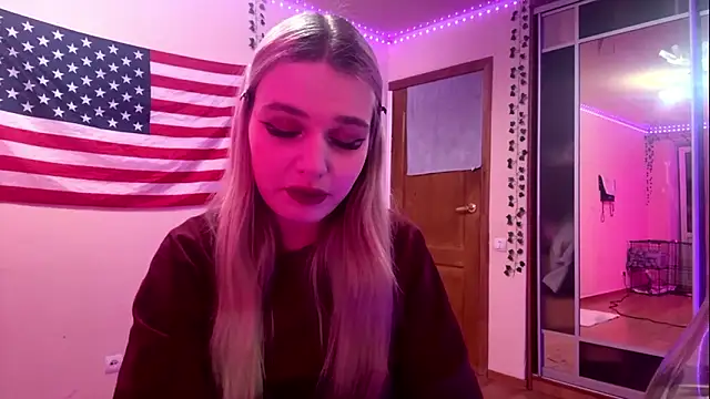 Snapshot of MiaBerlateen chatting on 03/09/26, 07:18 MiaBerlateen online show from 03/09/26, 07:18