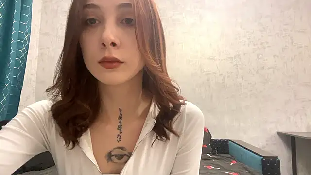 Snapshot of JulissaJoly chatting on 02/17/26, 01:18 JulissaJoly online show from 02/17/26, 01:18