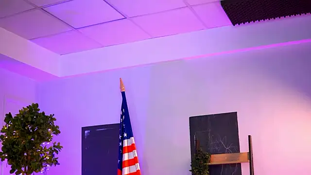 Snapshot of G0ldenGrace chatting on 02/16/26, 08:38 G0ldenGrace online show from 02/16/26, 08:38