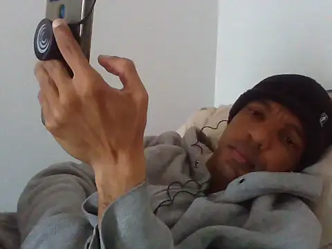 Snapshot of lavelle26 chatting on 02/16/26, 08:21 lavelle26 online show from 02/16/26, 08:21