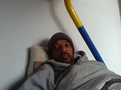 Snapshot of lavelle26 chatting on 03/14/26, 08:42 lavelle26 online show from 03/14/26, 08:42