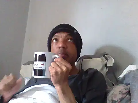 Snapshot of lavelle26 chatting on 03/23/26, 07:34 lavelle26 online show from 03/23/26, 07:34