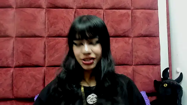 DAKOTALUCIFENA online show from 03/14/26, 01:55