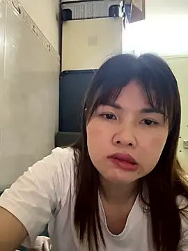 Snapshot of Loyalty-love chatting on 03/22/26, 02:09 Loyalty-love online show from 03/22/26, 02:09