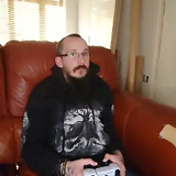 Castbotter1995 online show from 04/21/26, 03:50