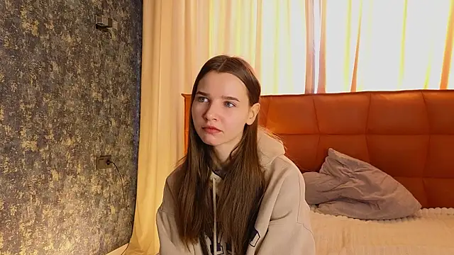 Snapshot of OnyxViper chatting on 02/28/26, 06:14 OnyxViper online show from 02/28/26, 06:14