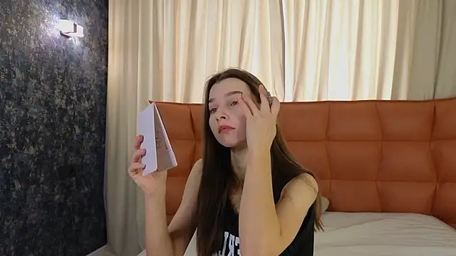 Snapshot of OnyxViper chatting on 03/09/26, 06:50 OnyxViper online show from 03/09/26, 06:50