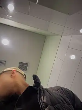 Eros lee online show from 06/04/26, 10:27