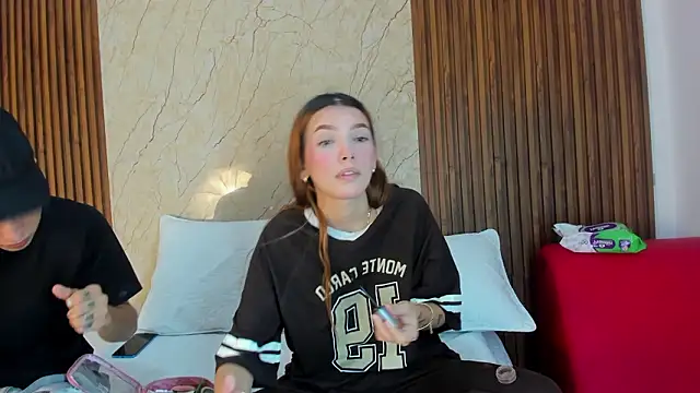 Snapshot of sarita_alexis chatting on 02/17/26, 11:29 sarita alexis online show from 02/17/26, 11:29