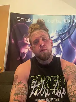 Snapshot of Smokebluntafterblunt chatting on 05/11/26, 01:22 Smokebluntafterblunt online show from 05/11/26, 01:22