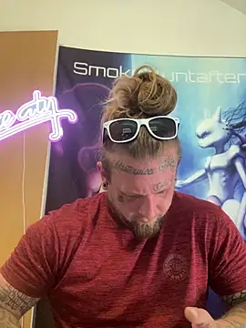 Snapshot of Smokebluntafterblunt chatting on 06/02/26, 05:37 Smokebluntafterblunt online show from 06/02/26, 05:37