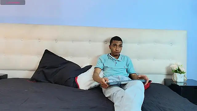 Snapshot of RickeyngySweet chatting on 03/17/26, 12:41 RickeyngySweet online show from 03/17/26, 12:41