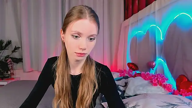 lada2k4 online show from 02/16/26, 05:36