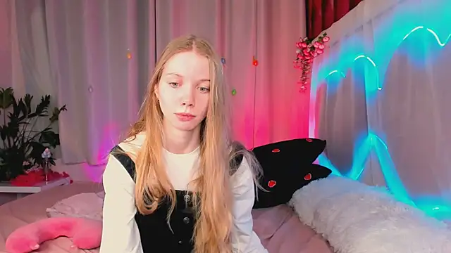 lada2k4 online show from 06/05/26, 05:03