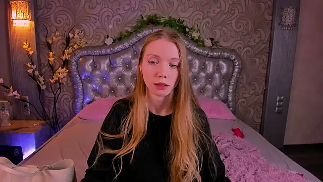 lada2k4 online show from 06/12/26, 06:01