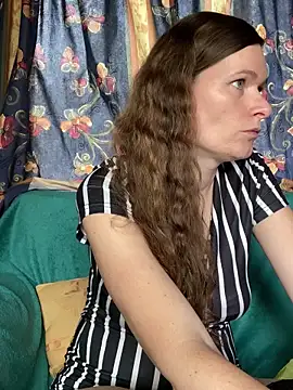 Midnight Munch online show from 05/04/26, 07:59