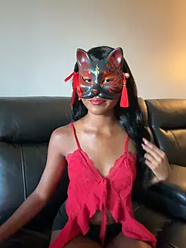 Snapshot of LadyKitsune chatting on 07/13/26, 10:45 LadyKitsune online show from 07/13/26, 10:45