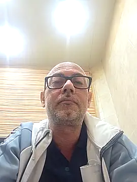pareja47 online show from 04/26/26, 02:59