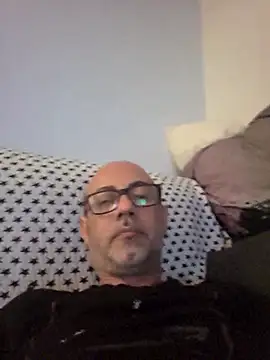pareja47 online show from 04/27/26, 11:03