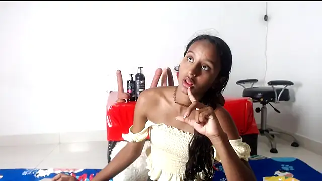 valeryskinnyvagi online show from 06/10/26, 01:43