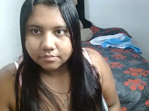 Snapshot of naomyandpablot chatting on 03/05/26, 02:40 naomyandpablot online show from 03/05/26, 02:40