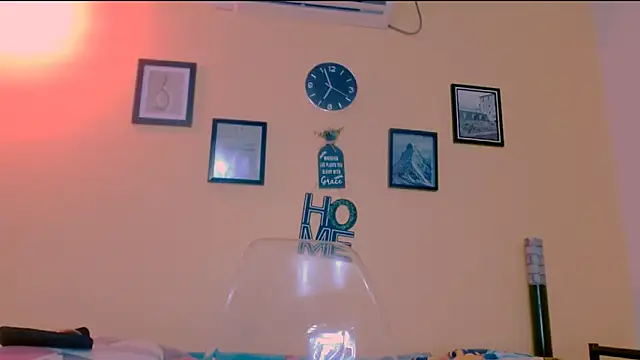 Snapshot of sexiempoderada18 chatting on 02/26/26, 01:32 sexiempoderada18 online show from 02/26/26, 01:32