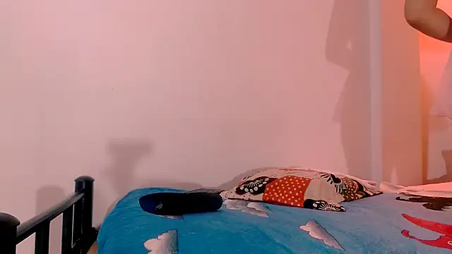 sexiempoderada18 online show from 04/29/26, 02:32
