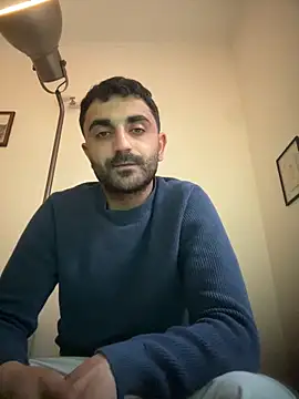 Snapshot of elia2711 chatting on 03/21/26, 03:26 elia2711 online show from 03/21/26, 03:26