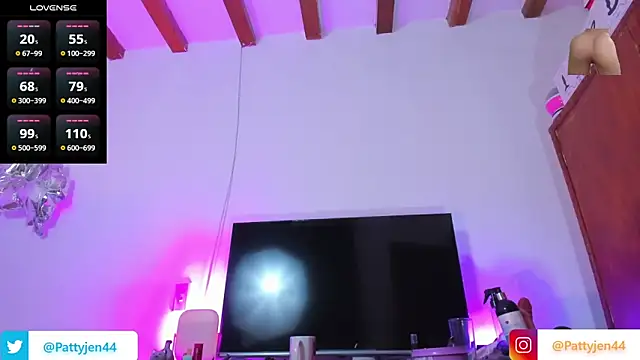 pattyjenkinss online show from 06/14/26, 02:24