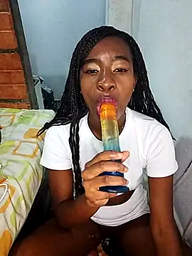 -hotebony online show from 05/01/26, 01:32