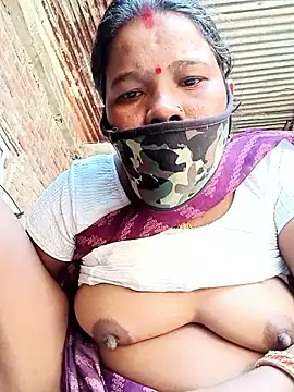 Snapshot of Kirti_sacsena chatting on 02/28/26, 08:37 Kirti sacsena online show from 02/28/26, 08:37