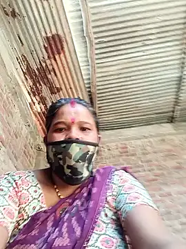 Snapshot of Kirti_sacsena chatting on 03/04/26, 07:25 Kirti sacsena online show from 03/04/26, 07:25