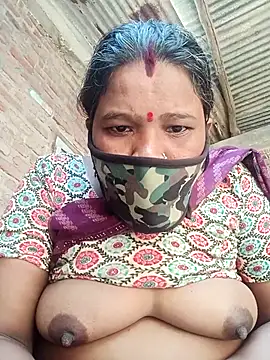 Snapshot of Kirti_sacsena chatting on 03/06/26, 06:21 Kirti sacsena online show from 03/06/26, 06:21