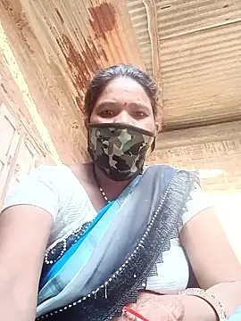 Snapshot of Kirti_sacsena chatting on 03/18/26, 02:04 Kirti sacsena online show from 03/18/26, 02:04