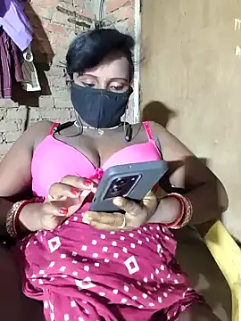 PRIYAGOYAL online show from 06/15/26, 04:53