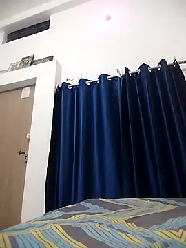 Snapshot of Daddyishere_19 chatting on 03/17/26, 12:37 Daddyishere 19 online show from 03/17/26, 12:37