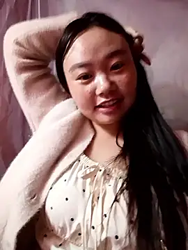 Snapshot of lisn-cute chatting on 05/08/26, 11:26 lisn-cute online show from 05/08/26, 11:26
