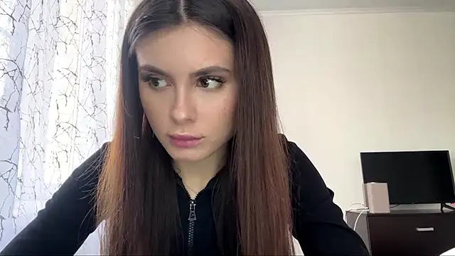 Snapshot of VennieMiramontez chatting on 05/11/26, 02:45 VennieMiramontez online show from 05/11/26, 02:45