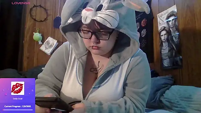 Snapshot of thatskarma chatting on 04/06/26, 04:21 thatskarma online show from 04/06/26, 04:21
