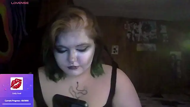 Snapshot of thatskarma chatting on 05/05/26, 04:31 thatskarma online show from 05/05/26, 04:31