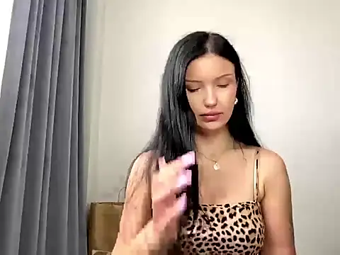JoanGold online show from 05/05/26, 12:13