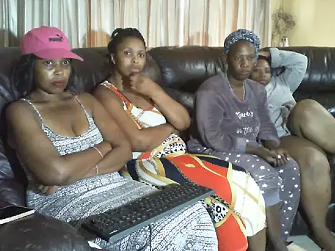 Caramel-Diva online show from 02/25/26, 07:07