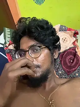 Snapshot of chennai_sexyboy chatting on 02/10/26, 06:01 chennai sexyboy online show from 02/10/26, 06:01