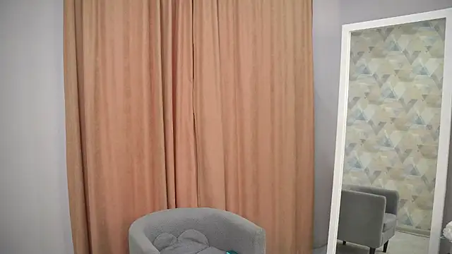 CharaVaz online show from 02/11/26, 08:19